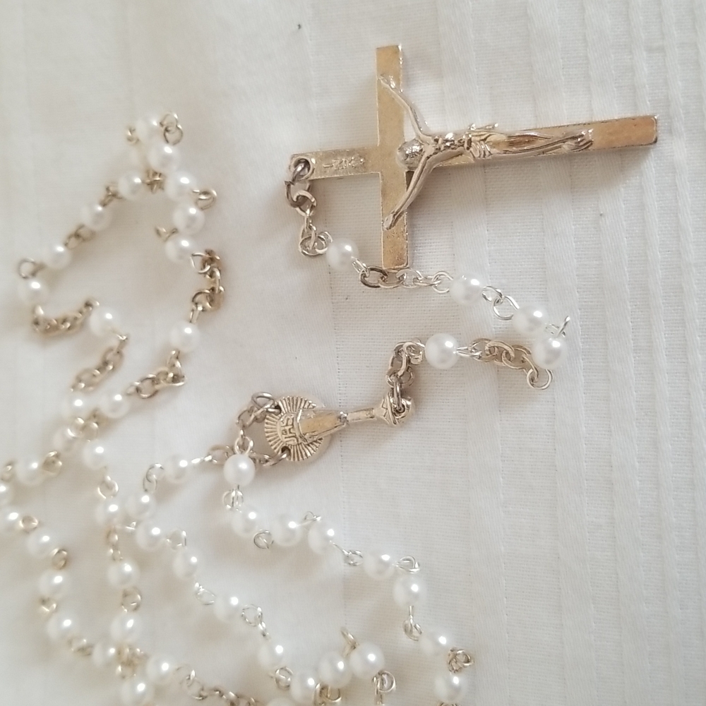 RR Silver Pearl Catholic Rosary Bead Cross Crucifix